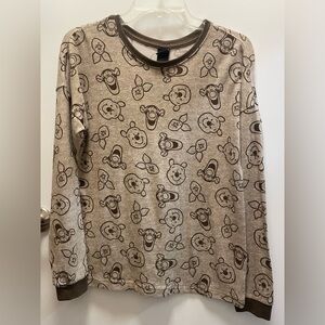 Disney Brown Winnie the Pooh Character Long Sleeve Tee / Size: Small